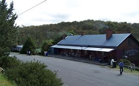 Walcha Road Hotel